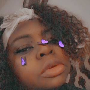 Meet your Posher, Alexus